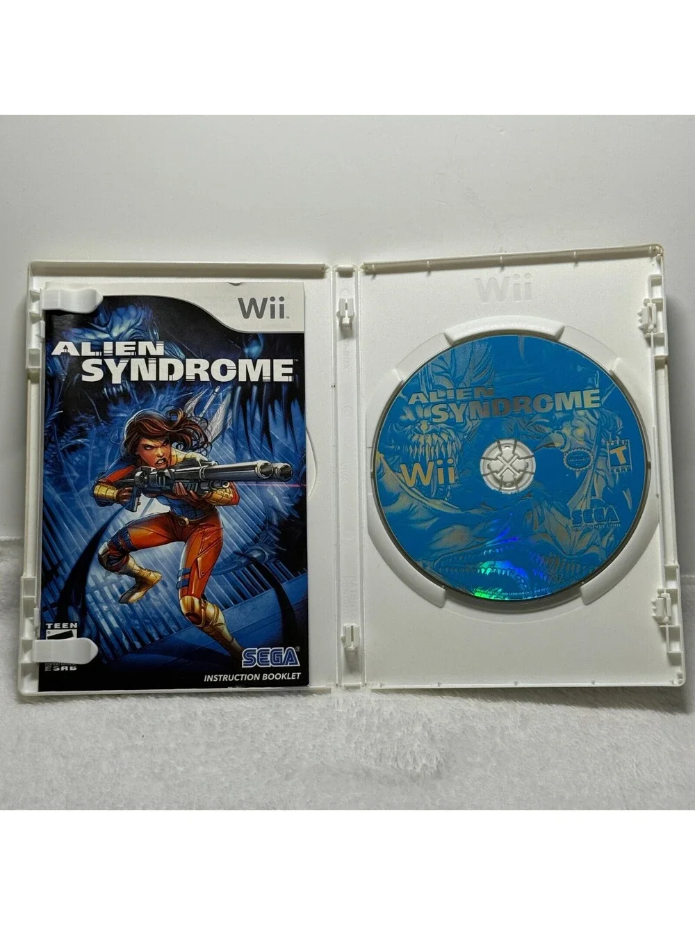 Alien Syndrome Nintendo Wii Complete In Box w/ Manual Sega